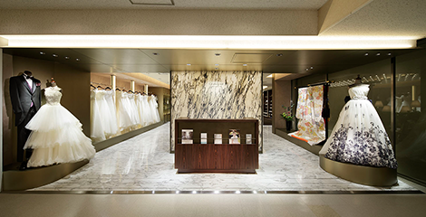 新宿でお洒落でかわいい卒業袴レンタル