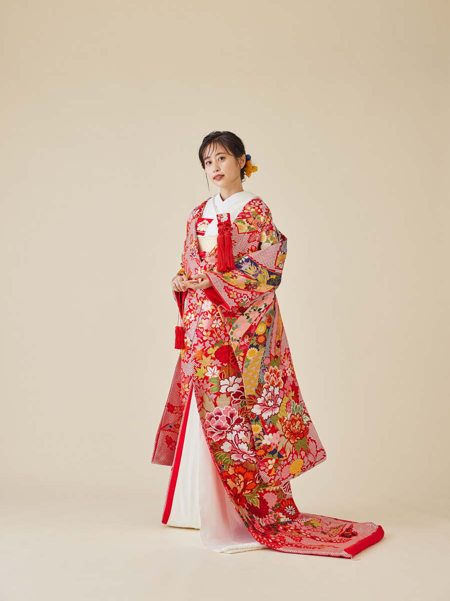 赤い花柄の色打掛　【ジャック】 花嫁 正絹 色打掛レンタル 010004 赤 洋柄 桜 裏ピンク